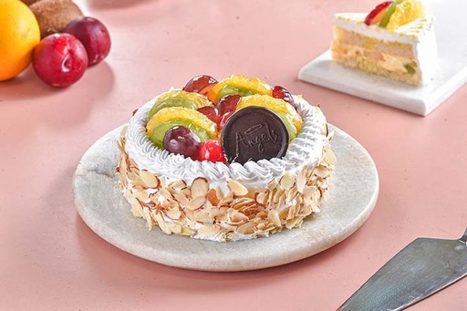 Fresh Fruit Cake [1/2 Kg]