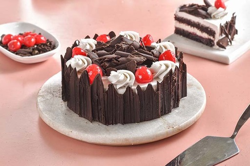 Black Forest Cake [1/2 Kg]