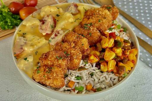 Peri Peri Mornay Chicken Bowl