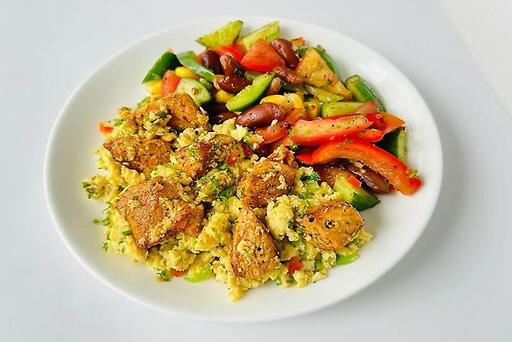 Chicken Tikka Egg Scramble Protein Plate