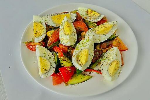 Salad Eggs Protein Plate
