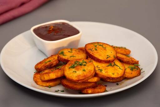 Peri Peri Sweet Potato Fries, Ashwagandha Beet Ketchup