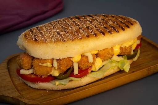 Triple Cheese Paneer Poboy - High Protein(32gms)
