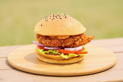 Hi-Pro Spicy Rancher Steak Burger