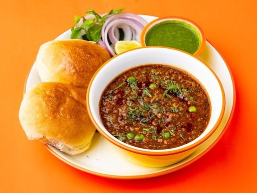 Kheema Pao