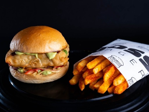 Samosalicious Smash Burger + Peri Peri Fries