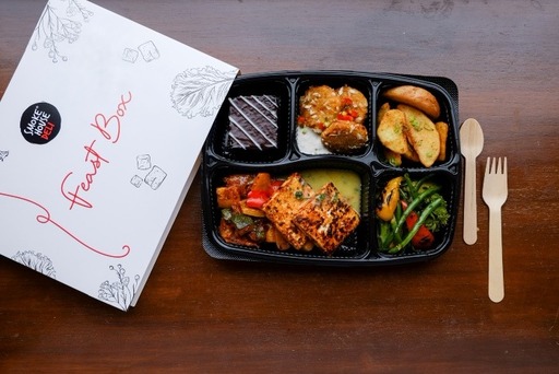 Cottage Cheese Steak Feast Box