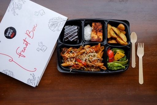 Arrabiata Penne Pasta Meal Box