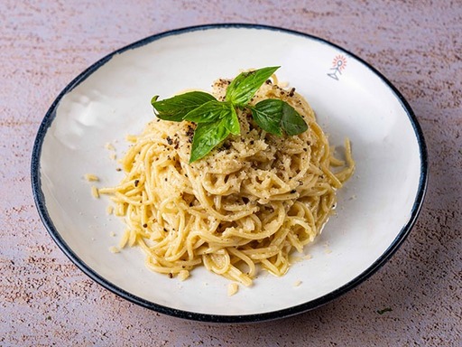 Signature Spaghetti Cacio E Pepe