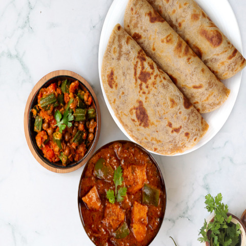 Kadhai Chicken Bhindi Chana Paratha Thali