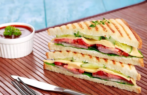 Veg & Cheese Classic Sandwich