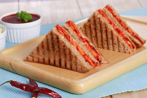 Tandoori Chicken Classic Sandwich