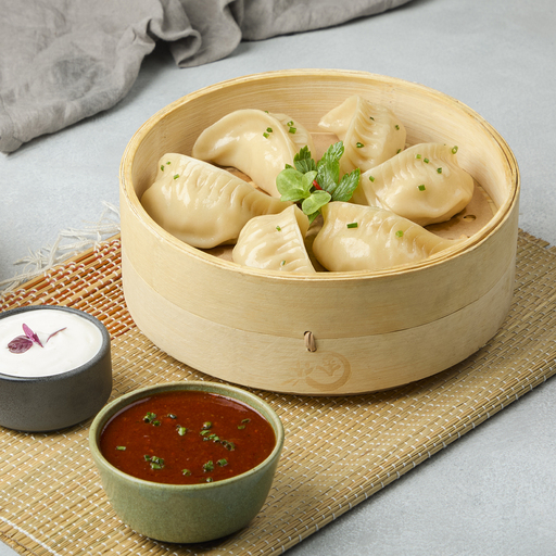 Chicken Classic Momo With Momo Chutney