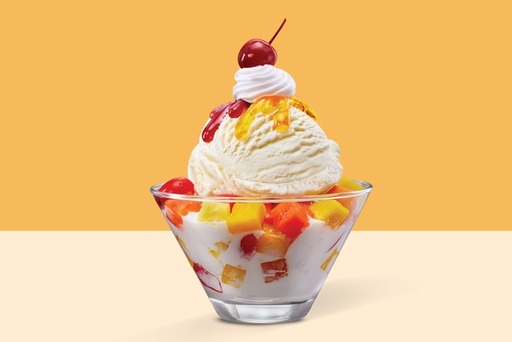 Vanilla Fruit Cream Sundae
