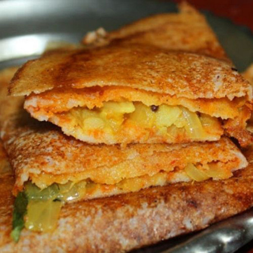 Mysore Paneer Dosa