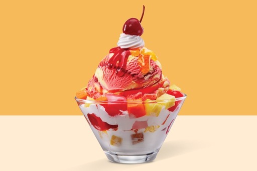 Banana N Strawberry Fruit Cream Sundae