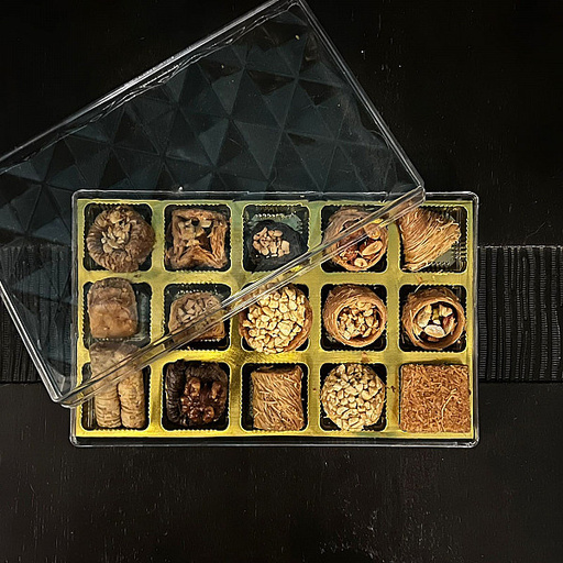 Deluxe Sampler Baklava Gift Box - 15 Cavity Recta [15 Variants]
