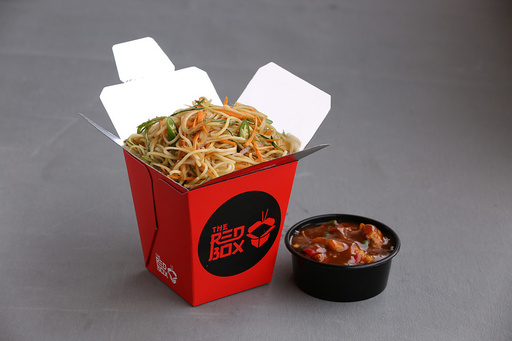 Veg Chilli Garlic Noodles + Kung Pao Paneer (Gravy).C1