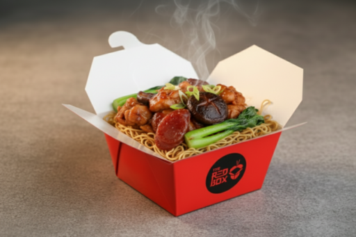 Steam Noodles With Chicken Claypot