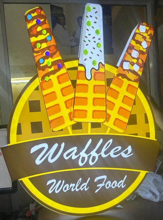 WAFFLE WORLD FOOD