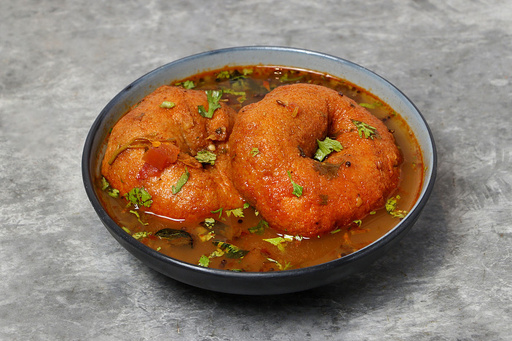 Rasam Vada (2 Pcs)